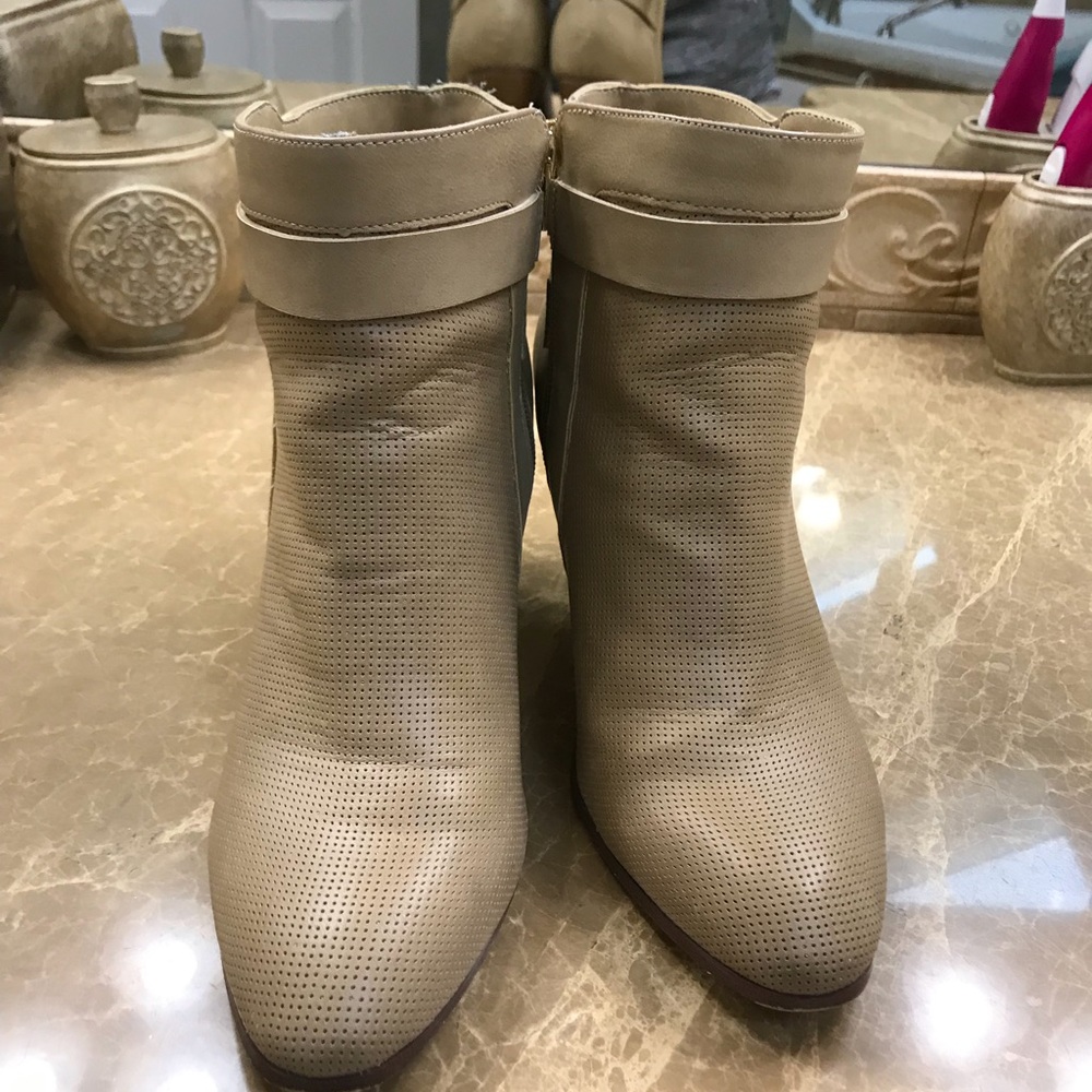 Booties - Picture 2 of 7